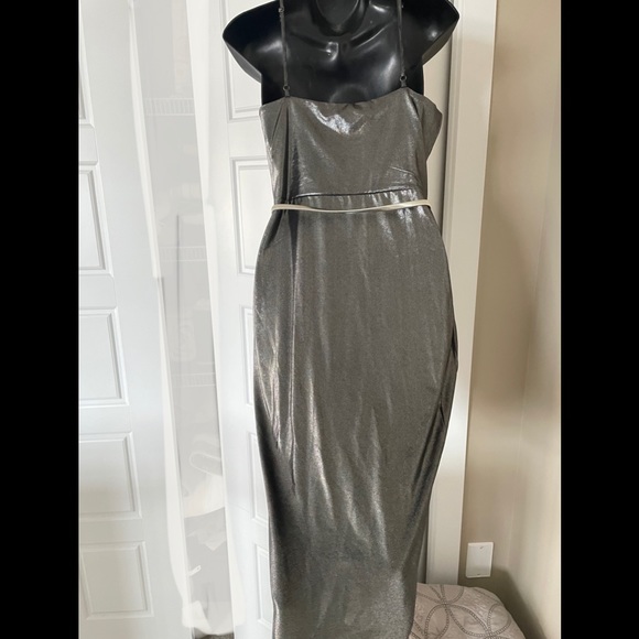 NWT slinky dress - Picture 4 of 11